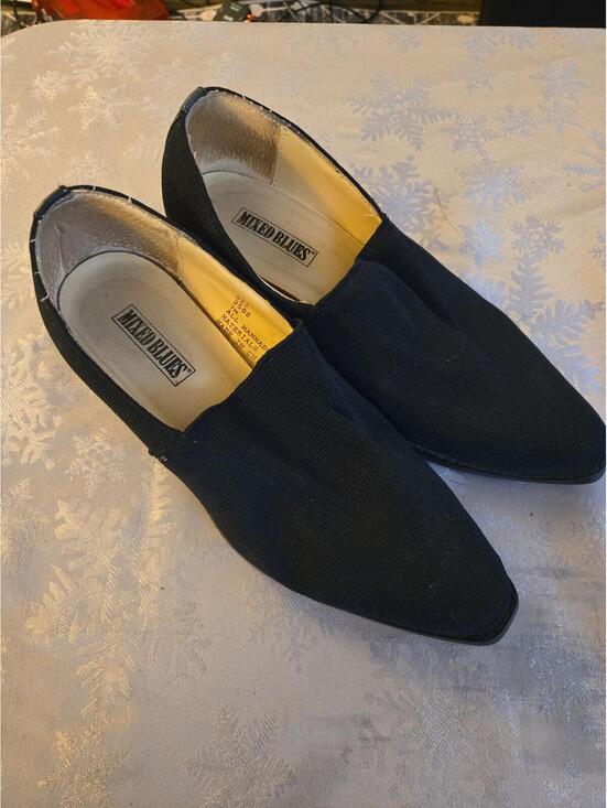 Mixed Blues Shoes - Vintage Mixed Blues Black Pointed Toe Loafers Size 7M